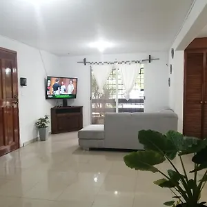 Almond House Cancún